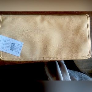 COPY - BÉIS seatback organizer NWT discontinued product!!